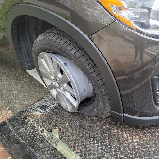 Auto Parts Store «Pep Boys Auto Parts & Service», reviews and photos, 7121 Little River Turnpike, Annandale, VA 22003, USA