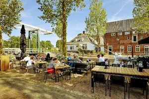 Café Toeters En Bellen image