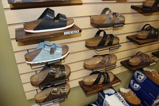 Shoe Store «Shoe Mates Footwear & Repair», reviews and photos, 540 NE 3rd St, McMinnville, OR 97128, USA