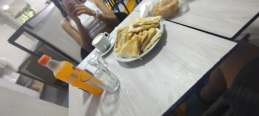 Heladería pikos - Ice cream shop en Rosario