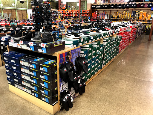 Shoe Store «Shoe City - Anaheim», reviews and photos, 101 E Ball Rd, Anaheim, CA 92805, USA