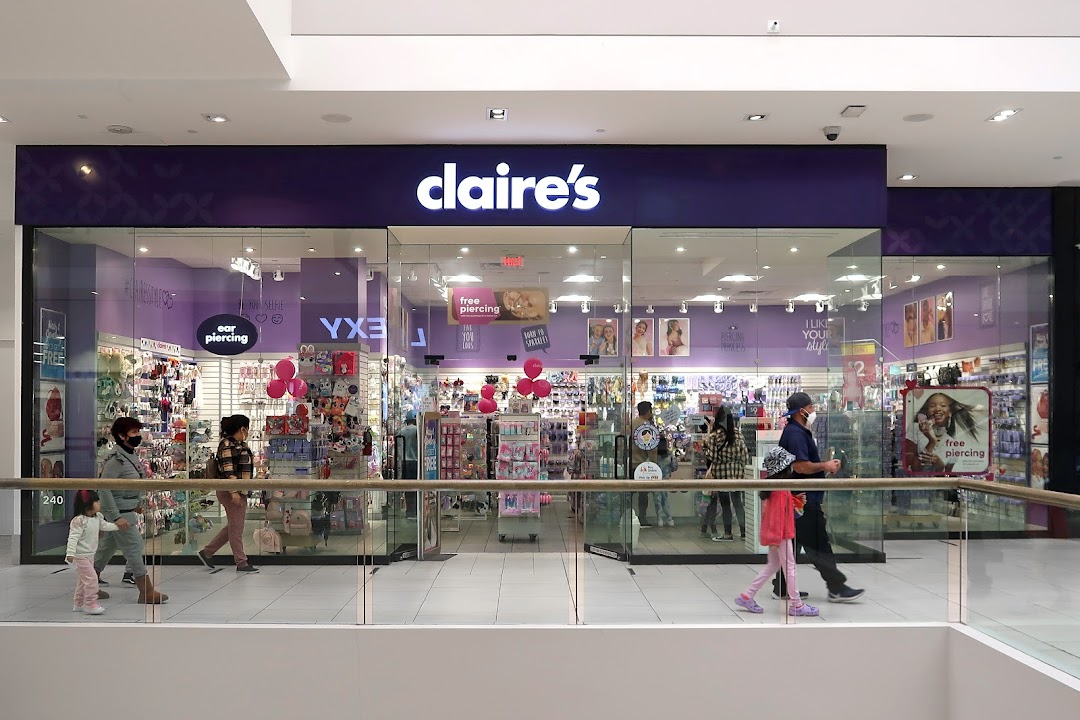 Claires