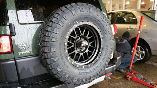 Tire Shop «Discount Tire», reviews and photos, 2269 State St, Salt Lake City, UT 84115, USA