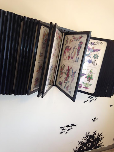 Tattoo Shop «Bad Fish Tattoo», reviews and photos, 197 Liberty Square, Norwalk, CT 06855, USA