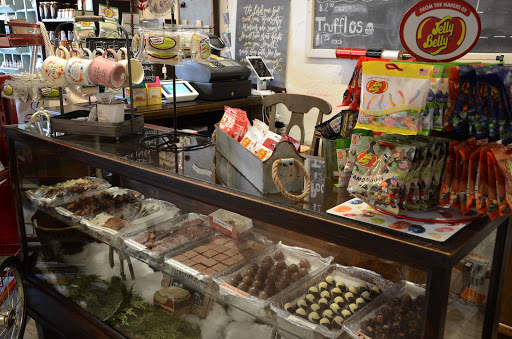 Sixth and Vintage Boutique-Marketplace