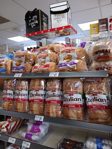 Convenience Store «7-Eleven», reviews and photos, 60 Edward St, Iselin, NJ 08830, USA