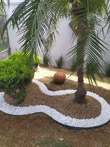 Logo da empresa - Jardinagem Maringá