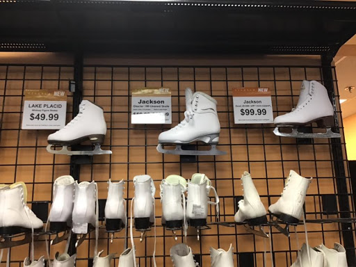 Sporting Goods Store «Play It Again Sports», reviews and photos, 25875 Novi Rd #140, Novi, MI 48375, USA