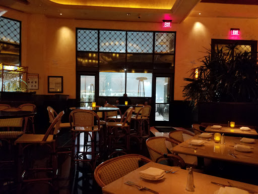 Restaurant «The Cheesecake Factory», reviews and photos, 1701 Sunrise Hwy, Bay Shore, NY 11706, USA