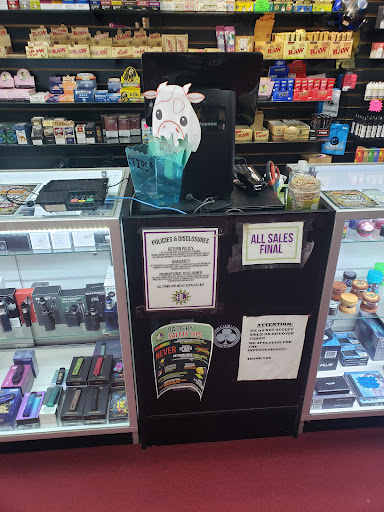 Vaporizer Store «High Life Smoke Shop», reviews and photos, 222 W Broad St, Statesville, NC 28677, USA