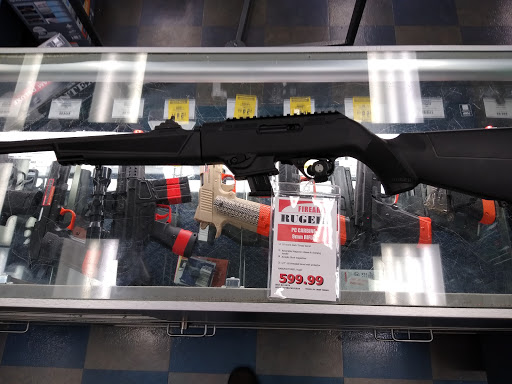 Sporting Goods Store «Big 5 Sporting Goods - Gig Harbor», reviews and photos, 11010 Harbor Hill Dr A, Gig Harbor, WA 98332, USA