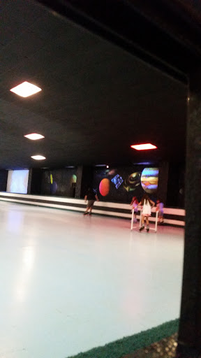 Amusement Center «Skateland West Family Fun Center», reviews and photos, 37550 Cherry Hill Rd, Westland, MI 48185, USA