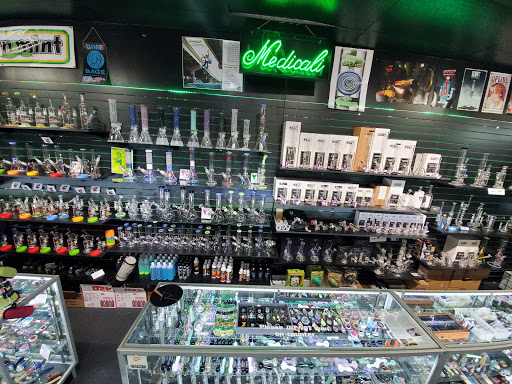 Tobacco Shop «Burn Smoke Shop 2», reviews and photos, 3107 S Shepherd Dr, Houston, TX 77098, USA