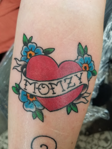 Tattoo Shop «Hand And Eye Tattoo», reviews and photos, 2716 Atwood Ave, Madison, WI 53705, USA