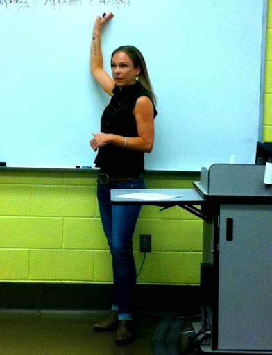 Dog Trainer «Dog Door Behavior Center and Outfitters», reviews and photos, 1 Battle Square A, Asheville, NC 28801, USA