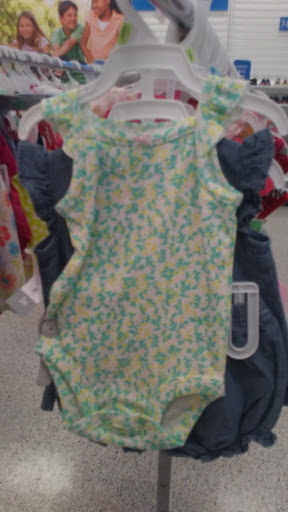 Clothing Store «Ross Dress for Less», reviews and photos, 93 Wagner Rd, Monaca, PA 15061, USA