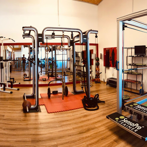 Rezensionen über Bodyfit Fitness Center Zweisimmen in Thun - Fitnessstudio
