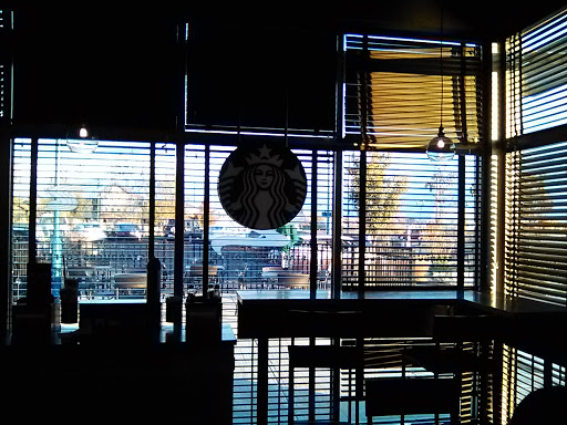 Coffee Shop «Starbucks», reviews and photos, 255 E Main St Bldg 1, Suite 1, Bridgeport, CT 06608, USA