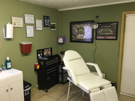 Body Piercing Shop «Cutting Edge Body Piercing & Haircare», reviews and photos, 187 NW Madison St, Lake City, FL 32055, USA