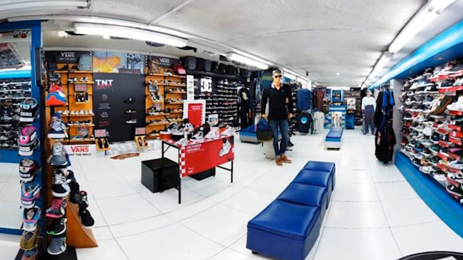 Opiniones de Zurita Shoes Co. en Quito - Zapatería
