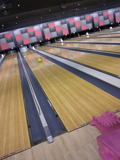 Bowling Alley «Red Apple Bowling Center», reviews and photos, 1414 SE Washington Blvd, Bartlesville, OK 74006, USA