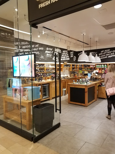 Cosmetics Store «Fresh Handmade Cosmetics», reviews and photos, 400 Pine St, Seattle, WA 98101, USA