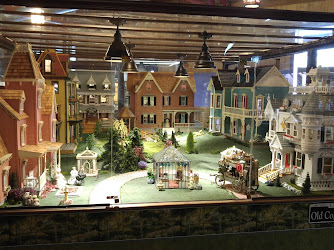 Great American Dollhouse Msm