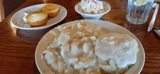 American Restaurant «Cracker Barrel Old Country Store», reviews and photos, 1162 Wayne Ave, Chambersburg, PA 17202, USA