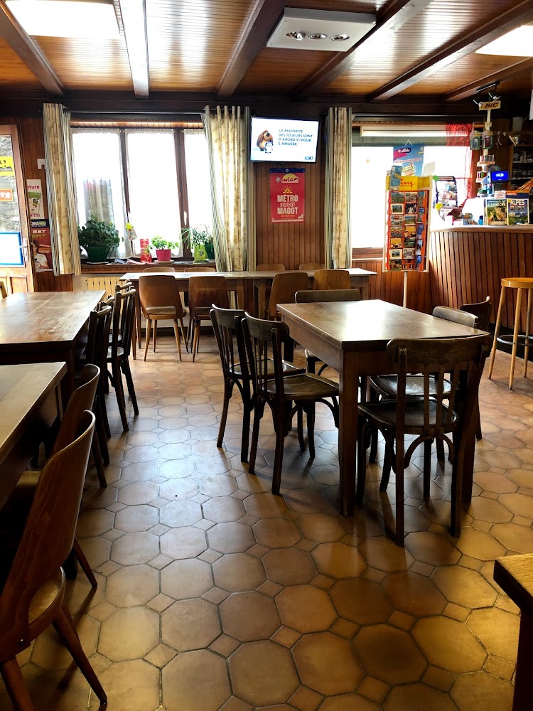 photo du resaurant Café Tabac Constantin