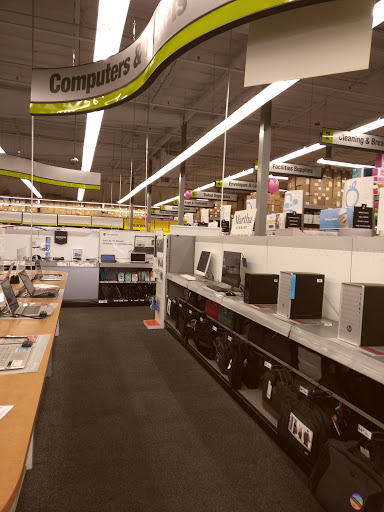 Office Supply Store «Staples», reviews and photos, 39116 Fremont Hub, Fremont, CA 94538, USA