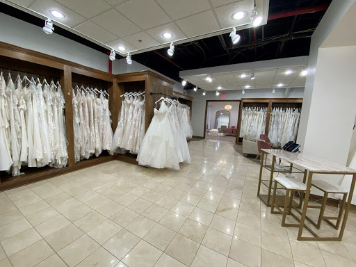Bridal Shop «Donna Salyers’ Fabulous-Bridal», reviews and photos, 601 Madison Ave, Covington, KY 41011, USA