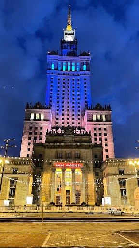 Miejsca do świętowania nowego roku Warszawa