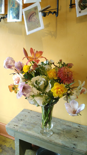 Florist «By the Bunch», reviews and photos, 7042 SE Milwaukie Ave, Portland, OR 97202, USA