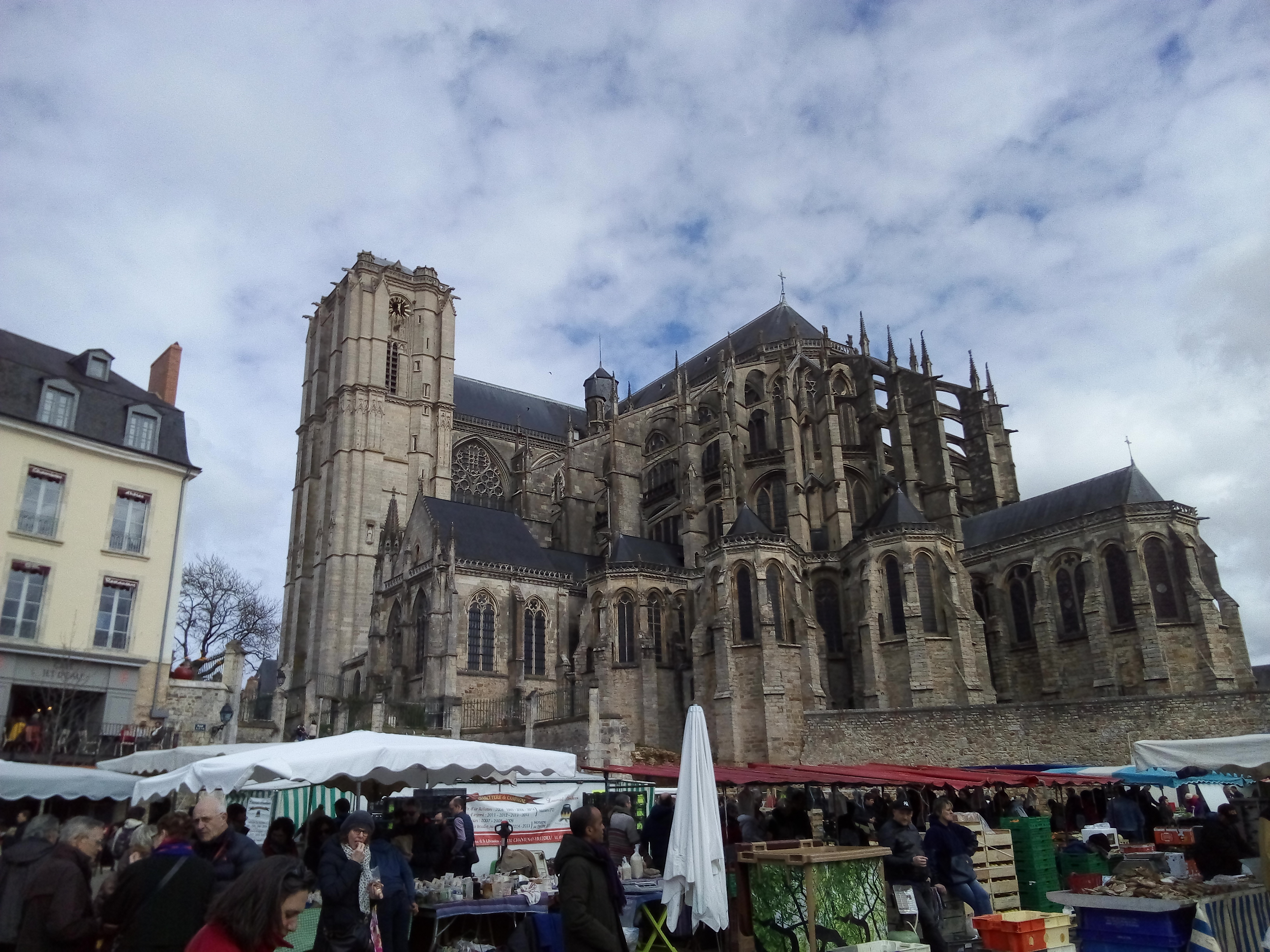 Photo n° 1 de l'avis de michel.u fait le 13/05/2018 à 13:00