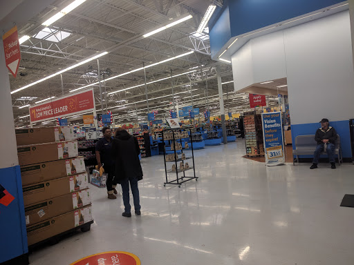 Department Store «Walmart Supercenter», reviews and photos, 2001 W Maple Rd, Troy, MI 48084, USA