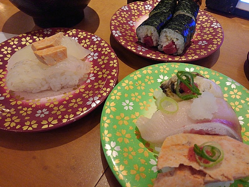 すしまんまん 鈴鹿店 三重県鈴鹿市南江島町 回転寿司店 レストラン グルコミ