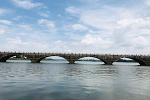 Krishnaa Nadi Chikkapadasalagi Bridge image