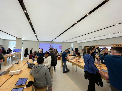 Shopping Mall «The Fashion Mall at Keystone», reviews and photos, 8702 Keystone Crossing, Indianapolis, IN 46240, USA