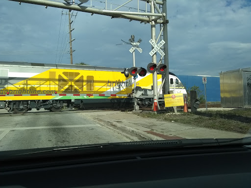 Marine Supply Store «West Marine», reviews and photos, 2401 S Andrews Ave, Fort Lauderdale, FL 33316, USA