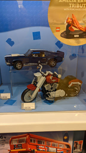 Toy Store «The LEGO Store», reviews and photos, 2500 N Mayfair Rd, Wauwatosa, WI 53226, USA
