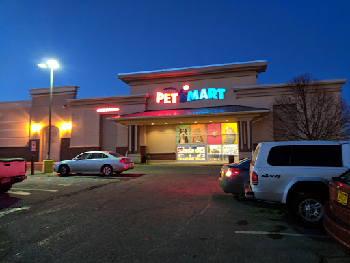 Pet Supply Store «PetSmart», reviews and photos, 5001 Sergeant Rd, Sioux City, IA 51106, USA