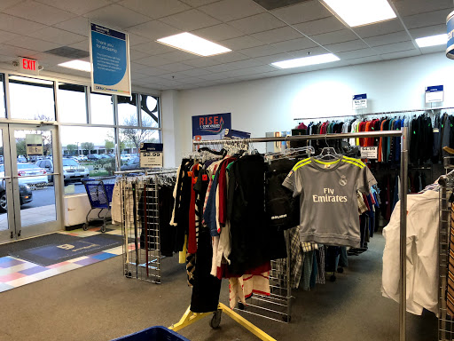 Thrift Store «Goodwill Retail Store & Donation Center», reviews and photos, 22405 Enterprise St, Sterling, VA 20164, USA