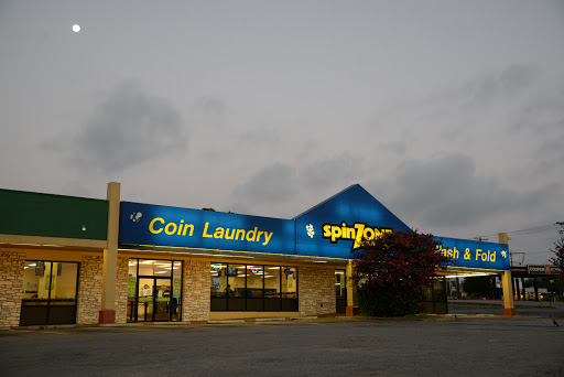 Laundromat «SpinZone Laundry North 24/7», reviews and photos, 6307 Cameron Rd, Austin, TX 78723, USA