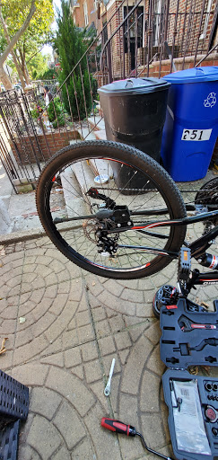 Bike Stop Astoria image 7