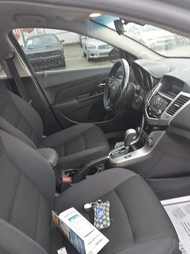 Used Car Dealer «Cliff & Sons Auto Sales», reviews and photos, 7053 Dixie Hwy, Louisville, KY 40258, USA