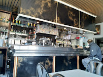 Atmosphère du Restaurant Entracte Bar à La Seyne-sur-Mer - n°2