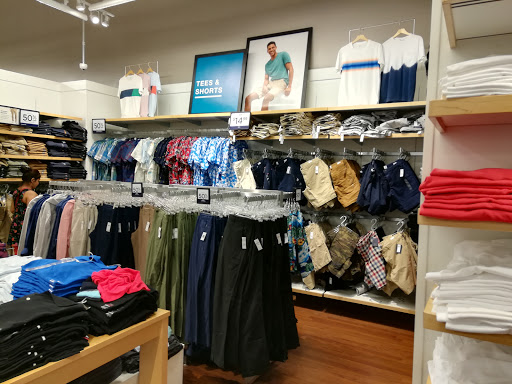 Clothing Store «Gap Outlet», reviews and photos, 3149 John F. Kennedy Blvd, North Bergen, NJ 07047, USA