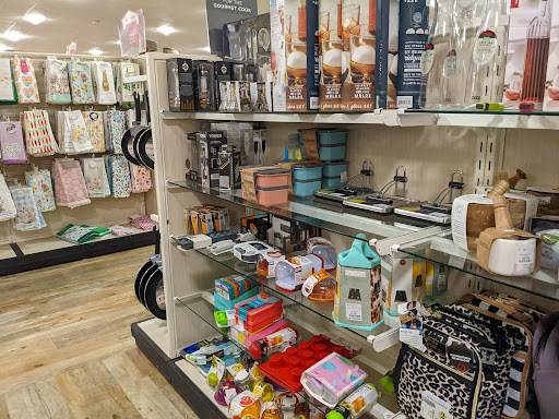 Department Store «HomeGoods», reviews and photos, 12955 W Center Rd, Omaha, NE 68144, USA
