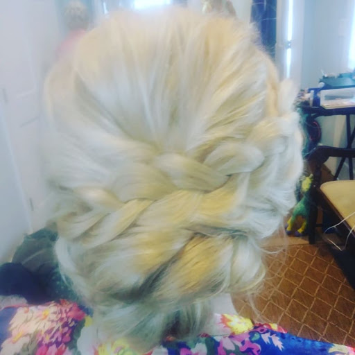 Beauty Salon «kreashenz salon + spa», reviews and photos, 3145 Wrightsville Ave, Wilmington, NC 28403, USA