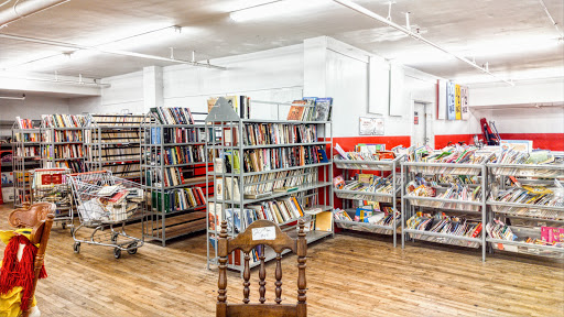 Thrift Store «Village Discount Outlet Store 09», reviews and photos, 4020 W 26th St, Chicago, IL 60623, USA